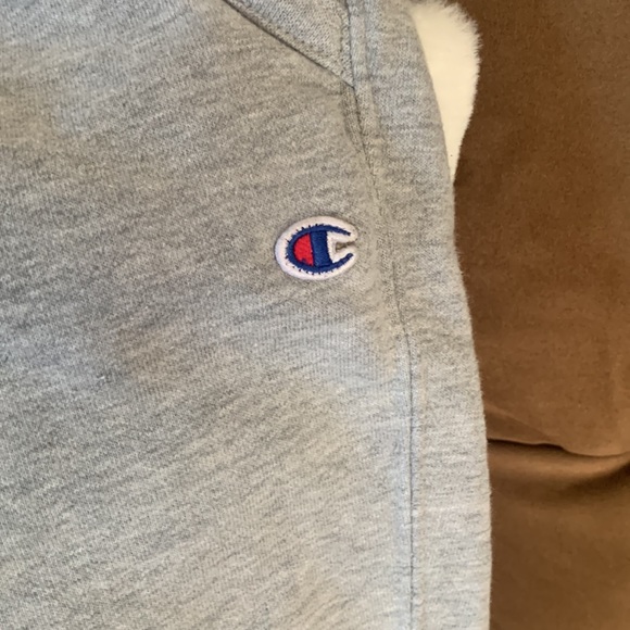 Champion sweatpants. - Picture 3 of 5